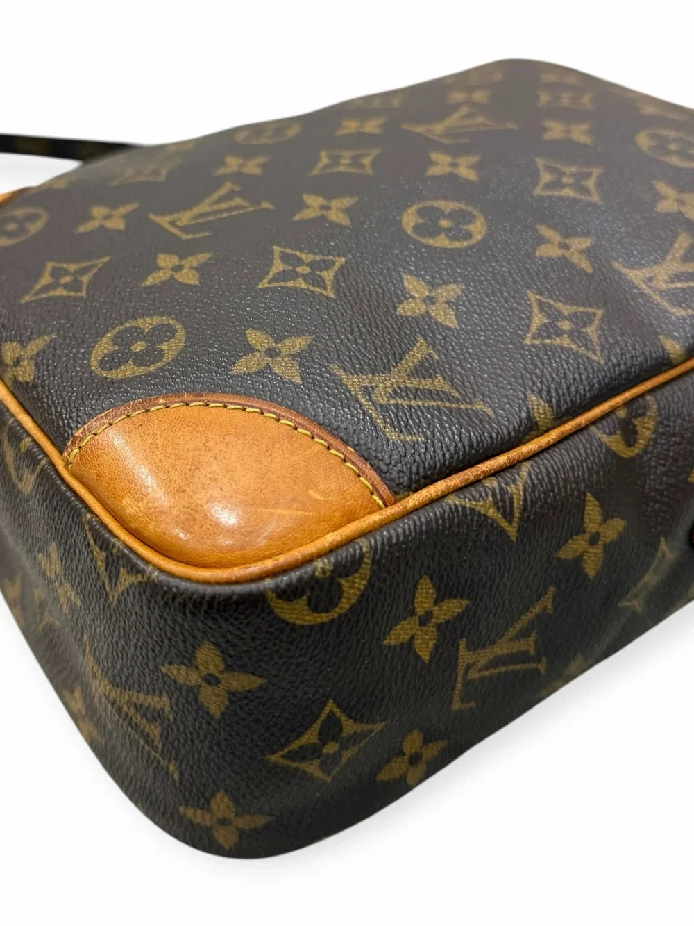 Louis Vuitton Danube Monogram Crossbody Shoulder Bag